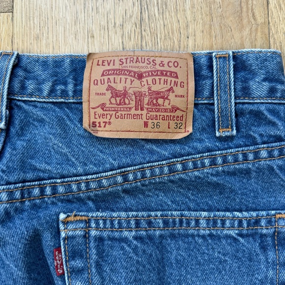 Levis 517 Bootcut Jeans. 36/32 - Picture 3 of 3